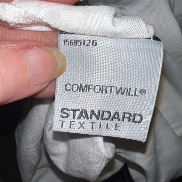 White Queen Size Pillowcases - Picture 2 of 3